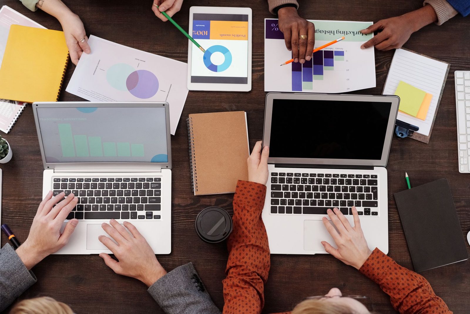 Automação de Marketing com IA: o Que Muda no Dia a Dia da Sua Equipe