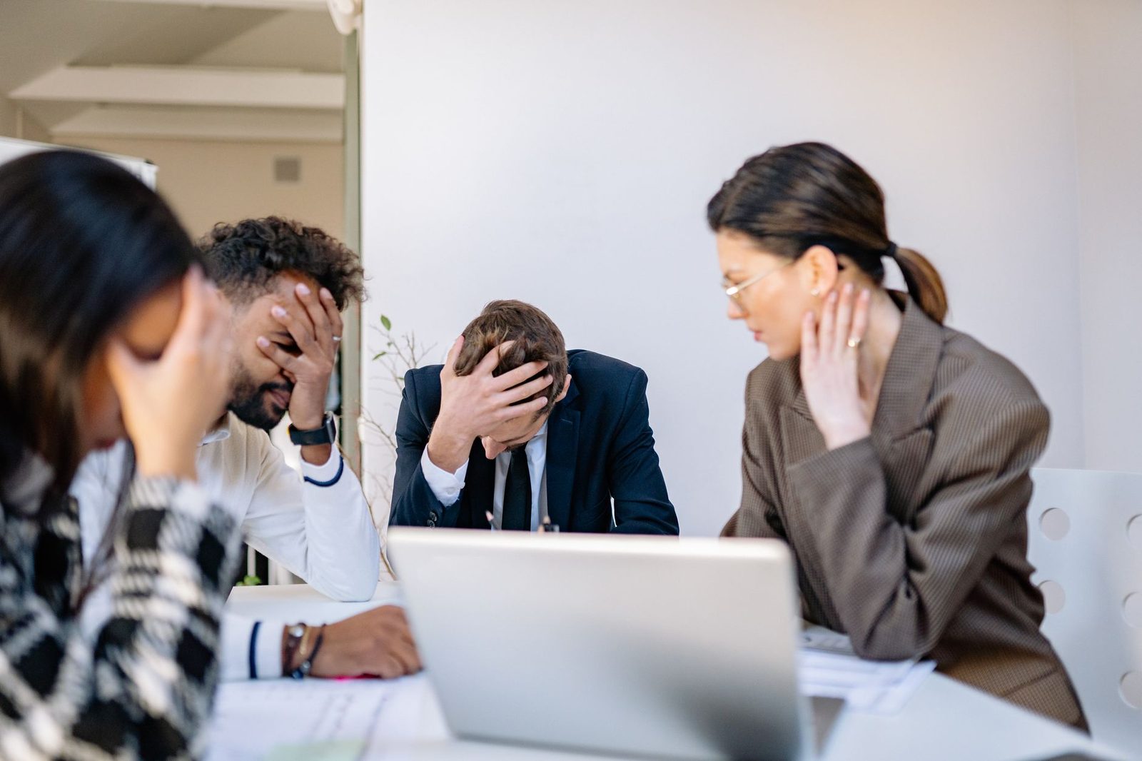 5 Sinais de Que Sua Agência Precisa de Automação de Marketing com IA